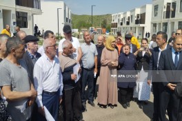 Köç karvanı Zəngilan şəhərinə çatıb, açarlar təqdim olunub - FOTO  - YENİLƏNİB 