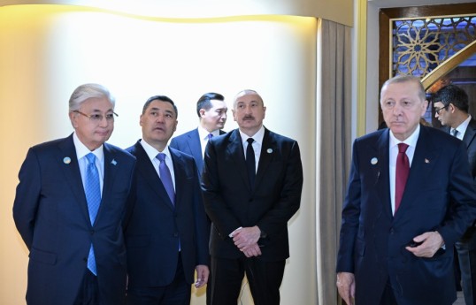 Prezident və TDT-nin qeyri-rəsmi Zirvə görüşünün digər iştirakçıları Türküstanda bir sıra mədəni məkanlarla tanış olublar