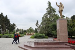 Zaur Mikayılov Naftalanda vətəndaşları qəbul edib