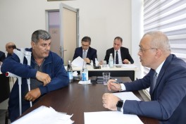 Zaur Mikayılov Naftalanda vətəndaşları qəbul edib