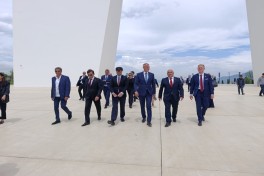 Slovakiya parlamentinin sədri Xankəndidə yenidənqurma işləri ilə tanış olub - FOTO 