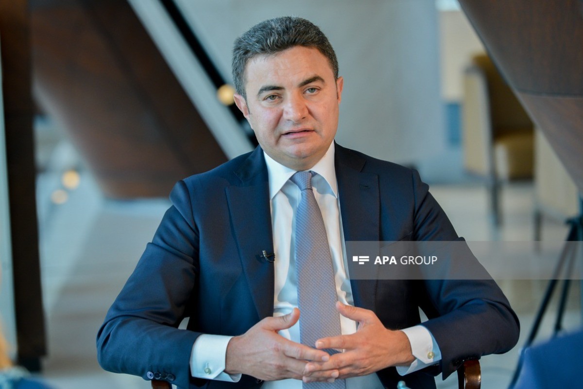 “Azərbaycan Hava Yolları” QSC-nin (AZAL) İdarə Heyətinin sədri Samir Rzayev