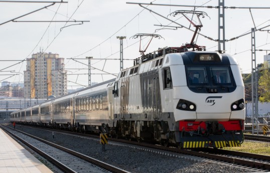 ADY-nin departament rəisi: Tbilisiyə səfərlər "Stadler"in müasir yataq tipli vaqonları ilə həyata keçiriləcək - MÜSAHİBƏ 