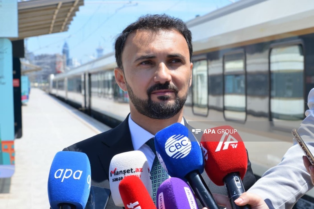 Azərbaycan Dəmir Yolları QSC-nin ictimaiyyətlə əlaqələr şöbəsinin müdiri Bəxtiyar Hacıyev
