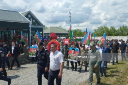 Birinci Qarabağ müharibəsinin itkin-şəhidi Rəşadət Piriyevin nəşinin qalıqları Bərdədə dəfn olunub - FOTO  - YENİLƏNİB 