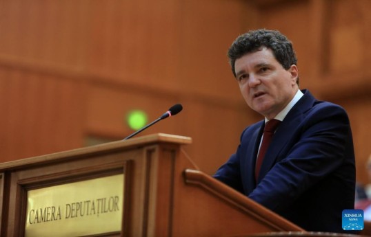 Rumıniya Prezidenti Nikuşor Dan