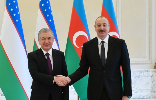 Özbəkistan Respublikasının Prezidenti Şavkat Mirziyoyev və Azərbaycan Respublikasının Prezidenti İlham Əliyev