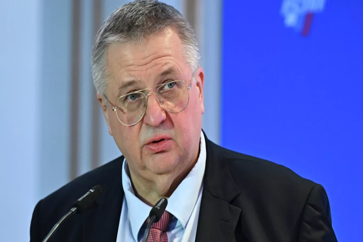 Rusiya Baş nazirinin müavini Aleksey Overçuk