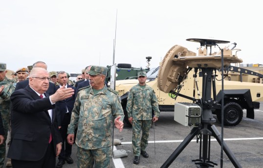 Türkiyənin hərbi rəhbərliyi Şuşada təlimdə sursat və texnikalara baxış keçirib - FOTO 