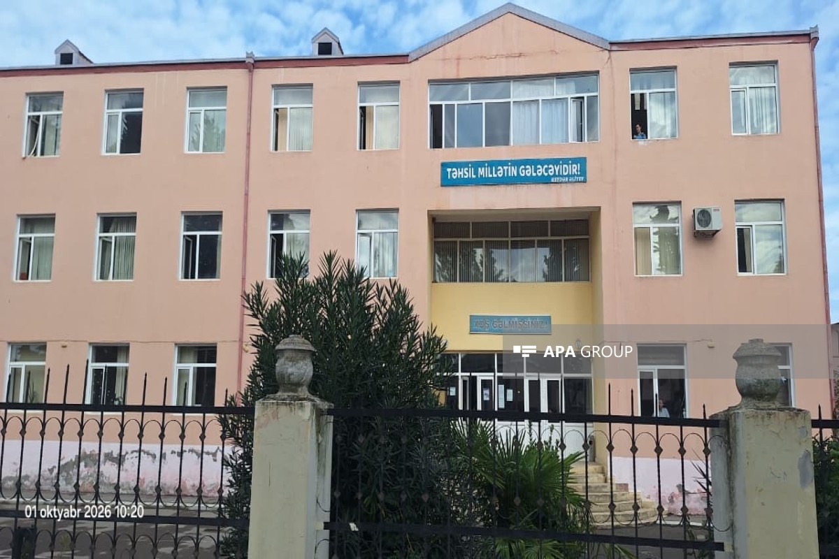 Ağstafada məktəbdə müəllim iş yoldaşını dərs bölgüsü üstündə döyüb, hadisə araşdırılır