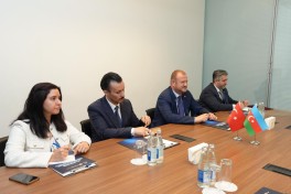 Əhməd İsmayılov RTÜK sədri ilə görüşüb