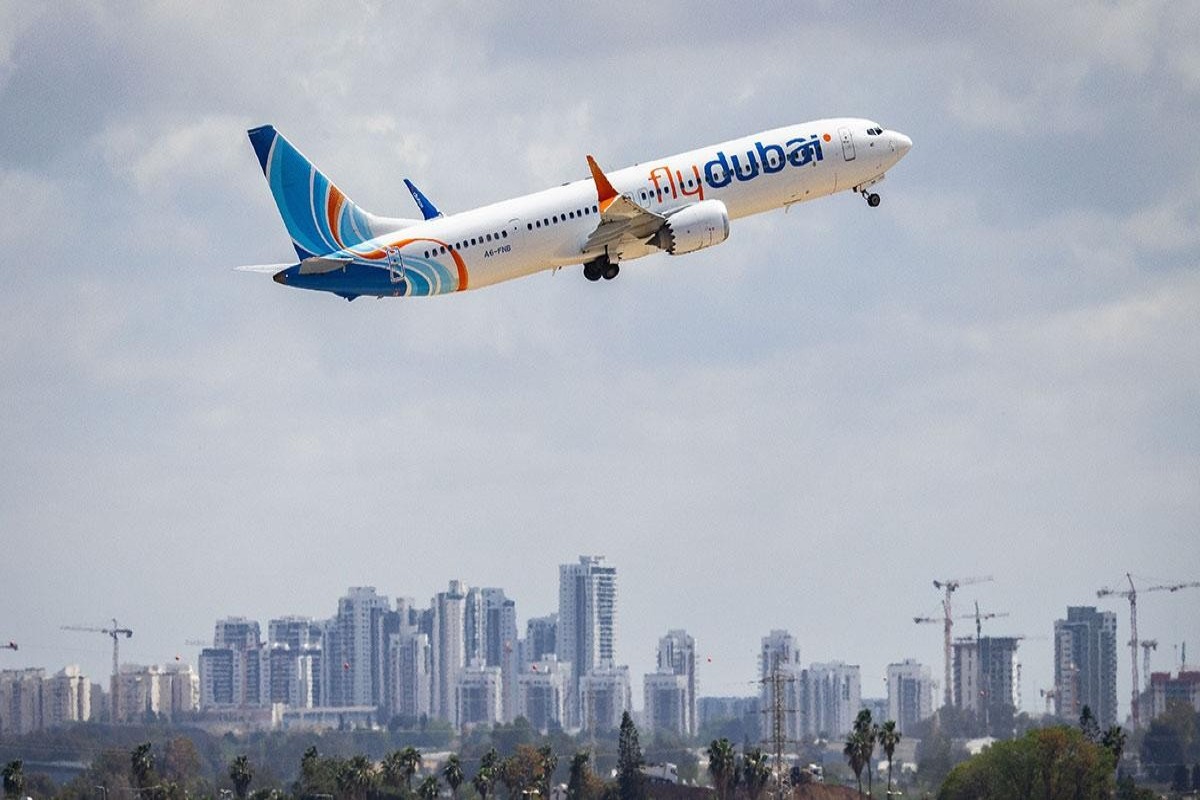 Tramp “Flydubai” təyyarəsinin ikinci pilotunun İranla əlaqəsinin ola biləcəyini bildirib