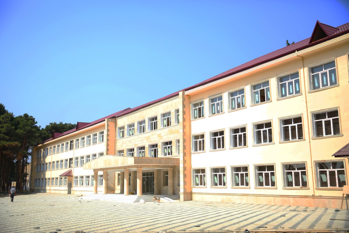 Şəmkirdə məktəbdə nöqsanlar aşkarlanıb, direktor işdən çıxarılıb