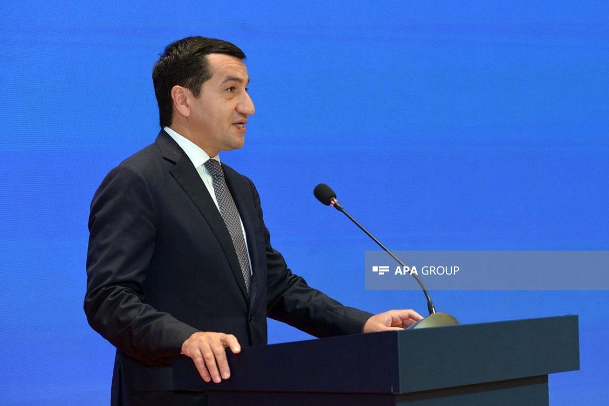 Azərbaycan Prezidentinin köməkçisi – Prezident Administrasiyasının Xarici siyasət məsələləri şöbəsinin müdiri Hikmət Hacıyev