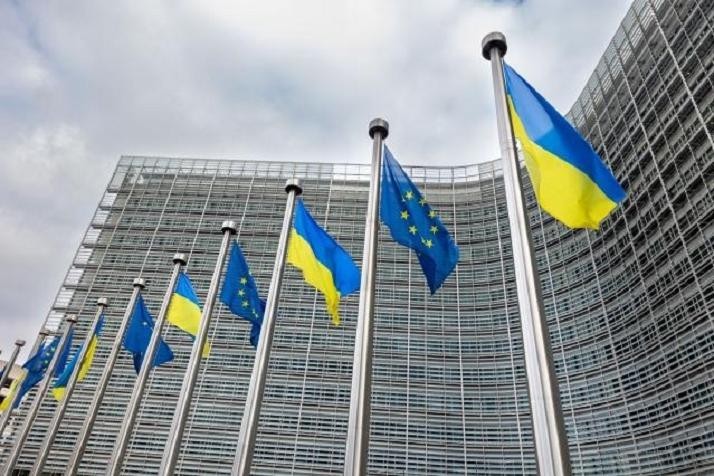 “Bloomberg”: Aİ Ukraynaya əlavə 27 milyard avro ayırmaqdan imtina edib