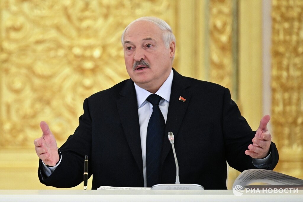 Lukaşenko: Belarus heç vaxt Rusiyaya xəyanət etməyəcək