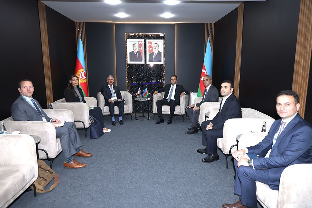 MN‑in Baş direktoru “ADEX 2026” sərgisində görüşlər keçirib
