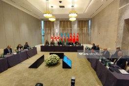 Şuşada Azərbaycan, Türkiyə və Gürcüstan müdafiə nazirlərinin üçtərəfli görüşü keçirilib - FOTO  - YENİLƏNİB  - VİDEO 