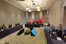 Zakir Həsənov: Azərbaycan-Gürcüstan-Türkiyə üçtərəfli əməkdaşlıq formatı regional təhlükəsizliyin mühüm platformasıdır - FOTO 