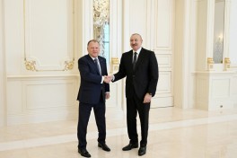 Prezident İlham Əliyev Beynəlxalq Cüdo Federasiyasının prezidentini qəbul edib - FOTO 