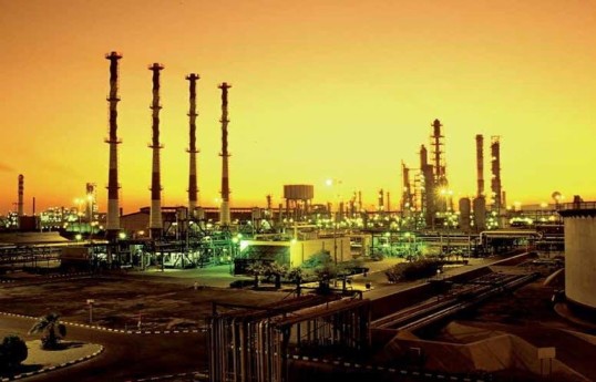 Husilər Ər-Riyadda “Saudi Aramco” obyektlərinə zərbələr endirib