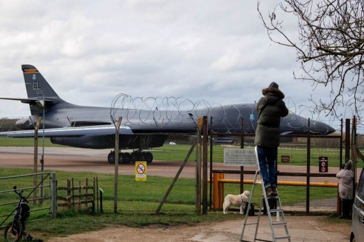 US withdraws bomber jets from UK after air base incident