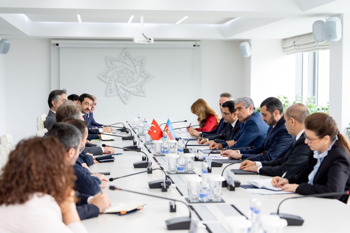 Azərbaycanla Türkiyə arasında sosial müdafiə sahəsində əlaqələrin inkişafı müzakirə olunub