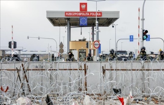 Polşa Litva ilə sərhəddə nəzarəti ləğv etməyi planlaşdırmır