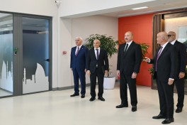 Prezident İlham Əliyev Pirallahı Sənaye Parkında dərman istehsalı müəssisəsinin açılışında iştirak edib - FOTO 