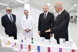 Prezident İlham Əliyev Pirallahı Sənaye Parkında dərman istehsalı müəssisəsinin açılışında iştirak edib - FOTO 