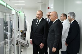 Prezident İlham Əliyev Pirallahı Sənaye Parkında dərman istehsalı müəssisəsinin açılışında iştirak edib - FOTO 