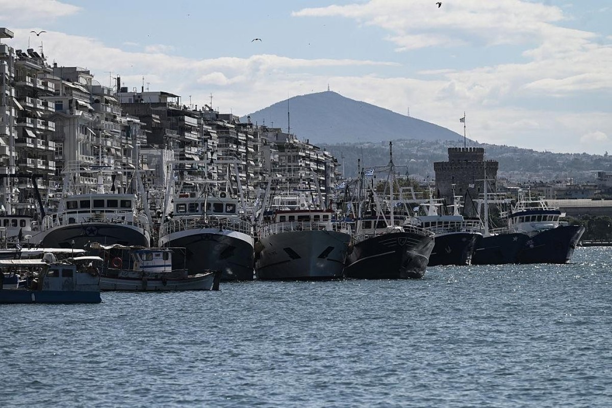 Yunanıstanda balıqçılar yanacağın bahalaşmasına etiraz edirlər