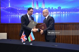 Bakıda Azərbaycan-Böyük Britaniya hökumətlərarası komissiyasının 8-ci iclasında bir sıra sənədlər imzalanıb - FOTO 