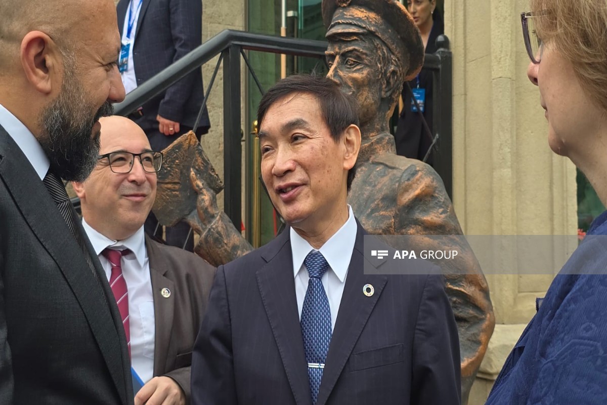 UPU-nun Beynəlxalq Bürosunun baş direktoru Masahiko Metoki