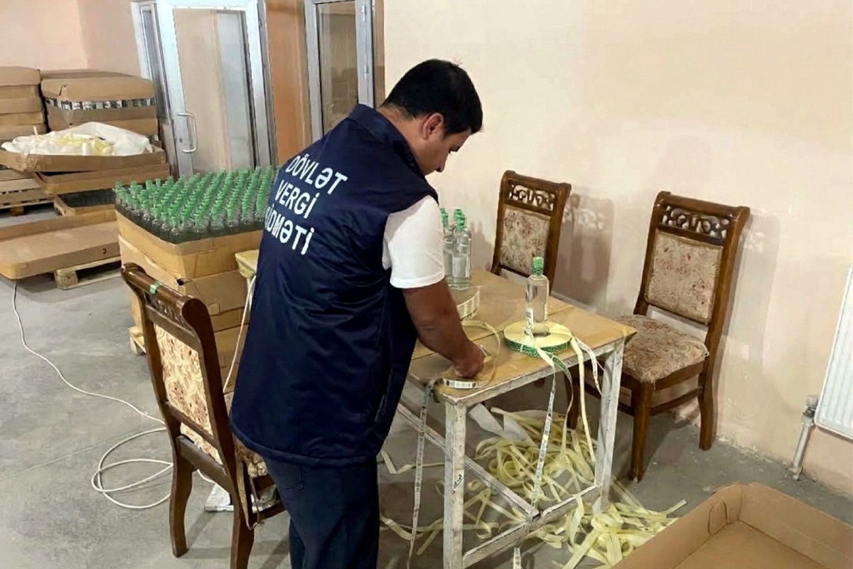 Naxçıvanda aksizli məhsulların dövriyyəsi ilə bağlı vergi nəzarəti tədbirləri keçirilib