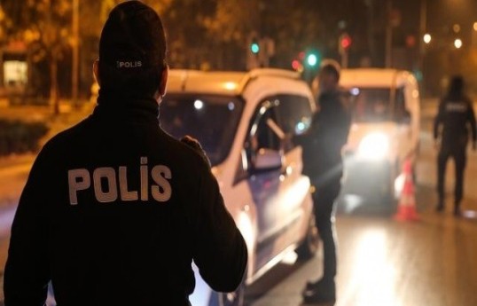 Ankarada silahlı insident nəticəsində bir polis əməkdaşı həlak olub