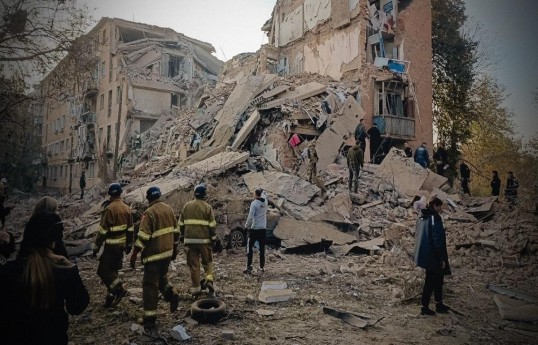 Rusiya ordusu Ukraynaya raket zərbələri endirib, ölənlər var