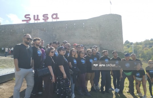 Beynəlxalq səyyahlar Şuşada olublar - FOTO  - YENİLƏNİB 