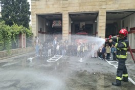 FHN məktəblilər üçün “açıq qapı günü” keçirib