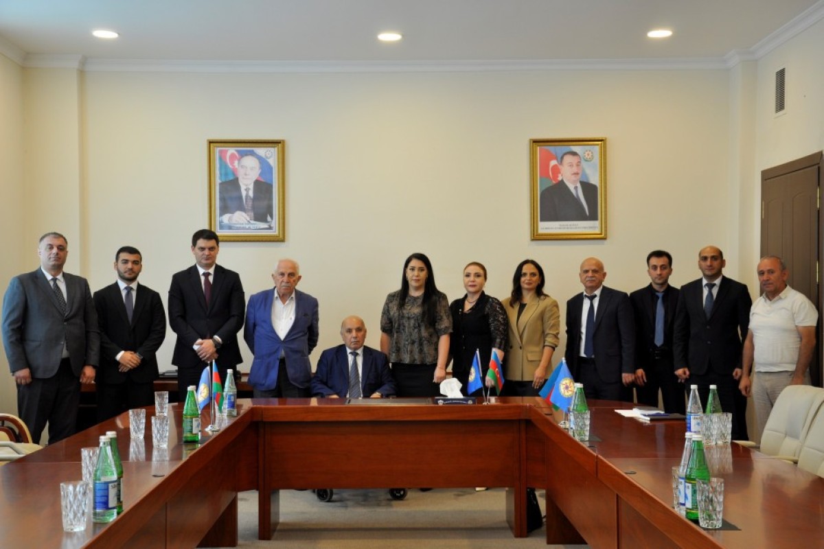FHN yanında İctimai şuranın üzvləri arasında görüş keçirilib