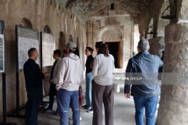 Beynəlxalq səyyahlar Xudavəng monastır kompleksini ziyarət edib - FOTO