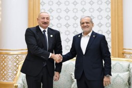 Prezident İlham Əliyev Məsud Pezeşkianla görüşüb - YENİLƏNİB 