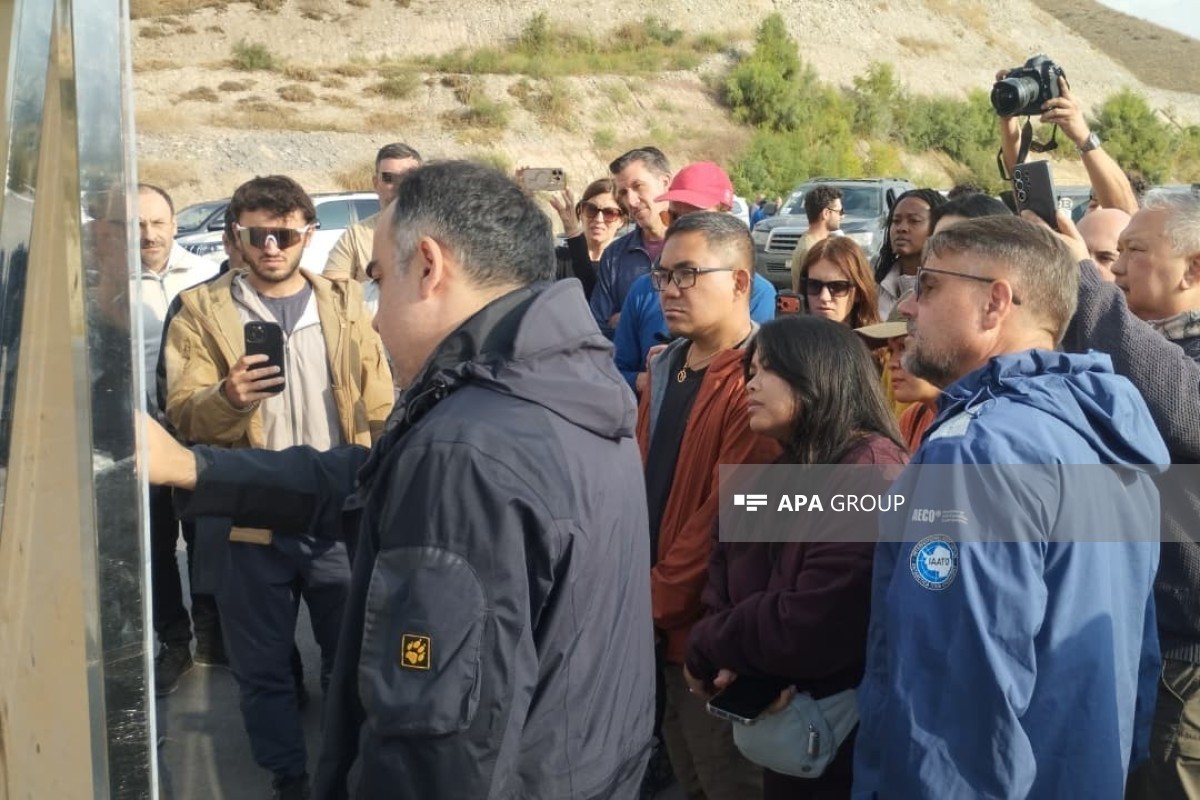 International travelers familiarize themselves with work carried out on Horadiz-Aghband highway - <span class="red_color">PHOTO - <span class="red_color">UPDATED
