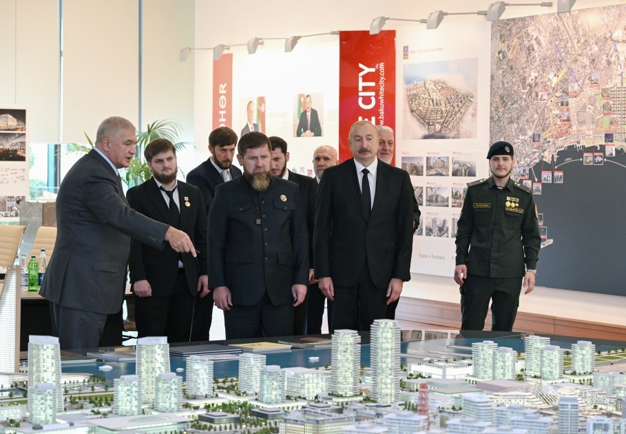 Prezident İlham Əliyev və Ramzan Kadırov “Bakı Ağ Şəhər”də olublar