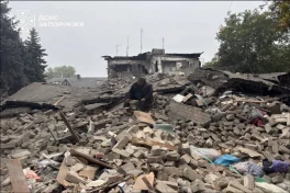 Rusiyanın Zaporojyeyə aviabombalarla endirdiyi zərbələr nəticəsində ölənlərin sayı 15-ə çatıb - YENİLƏNİB  - FOTO 