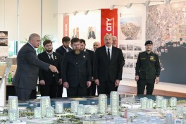 Prezident İlham Əliyev və Ramzan Kadırov “Bakı Ağ Şəhər”də olublar