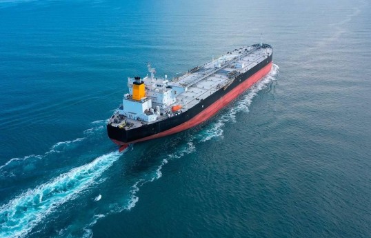 Oman sahillərində tankerə PUA hücumu olub, 2 hindistanlı dənizçi itkin düşüb