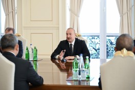 Prezident İlham Əliyevin Kambocanın Baş naziri ilə geniş tərkibdə görüşü olub
