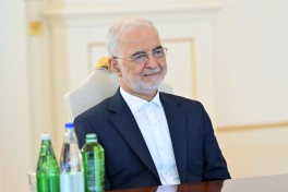 Prezident İlham Əliyev İranın daxili işlər nazirini qəbul edib