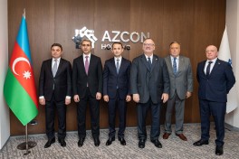 AZCON Holding-in icraçı direktoru Şahin Babayev Çex Respublikasının nəqliyyat naziri ilə görüş keçirib